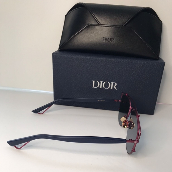 New - 💯 original DiorTechnologic Mirrored Metal Sunglasses, Matte Red/Blue - Picture 10 of 14